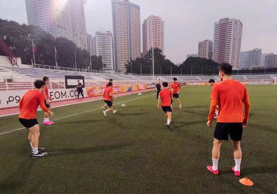 美女黄频视频免费国产大全