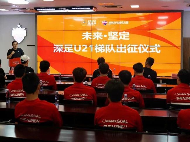 罚男仆夹震蛋器憋尿虐乳双性动漫