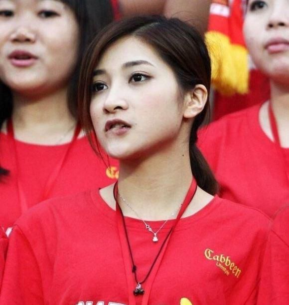 美女让男人诵爽